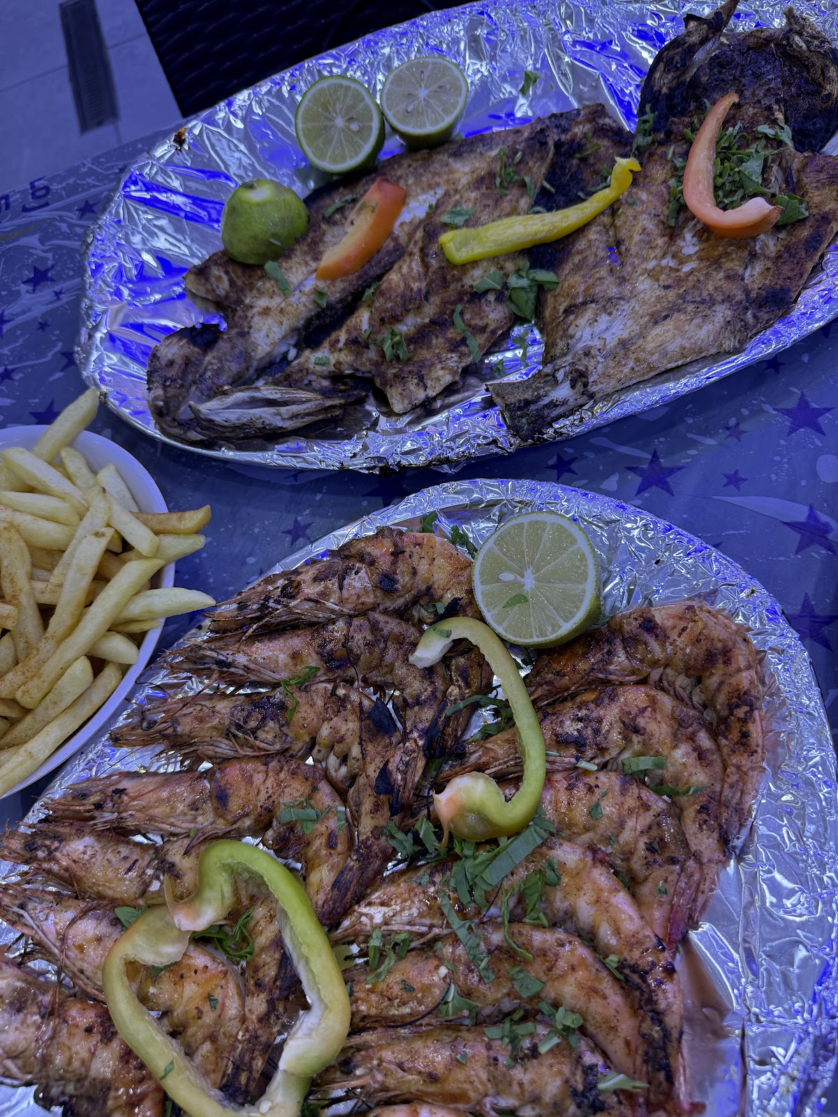 المحتسب لبيع الاسماك الطازجه detail