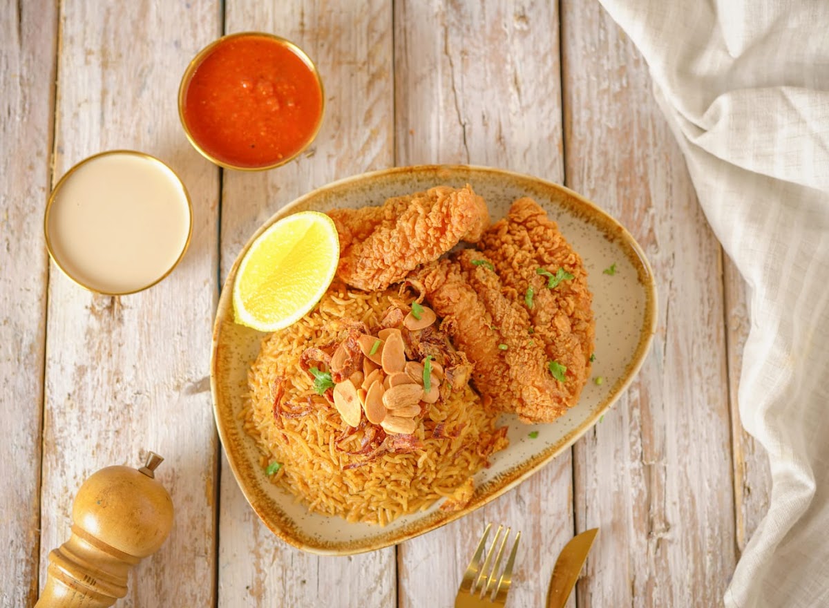 Aqaba Hook Seafood Restaurant - مطعم خطاف العقبة للمأكولات البحرية detail