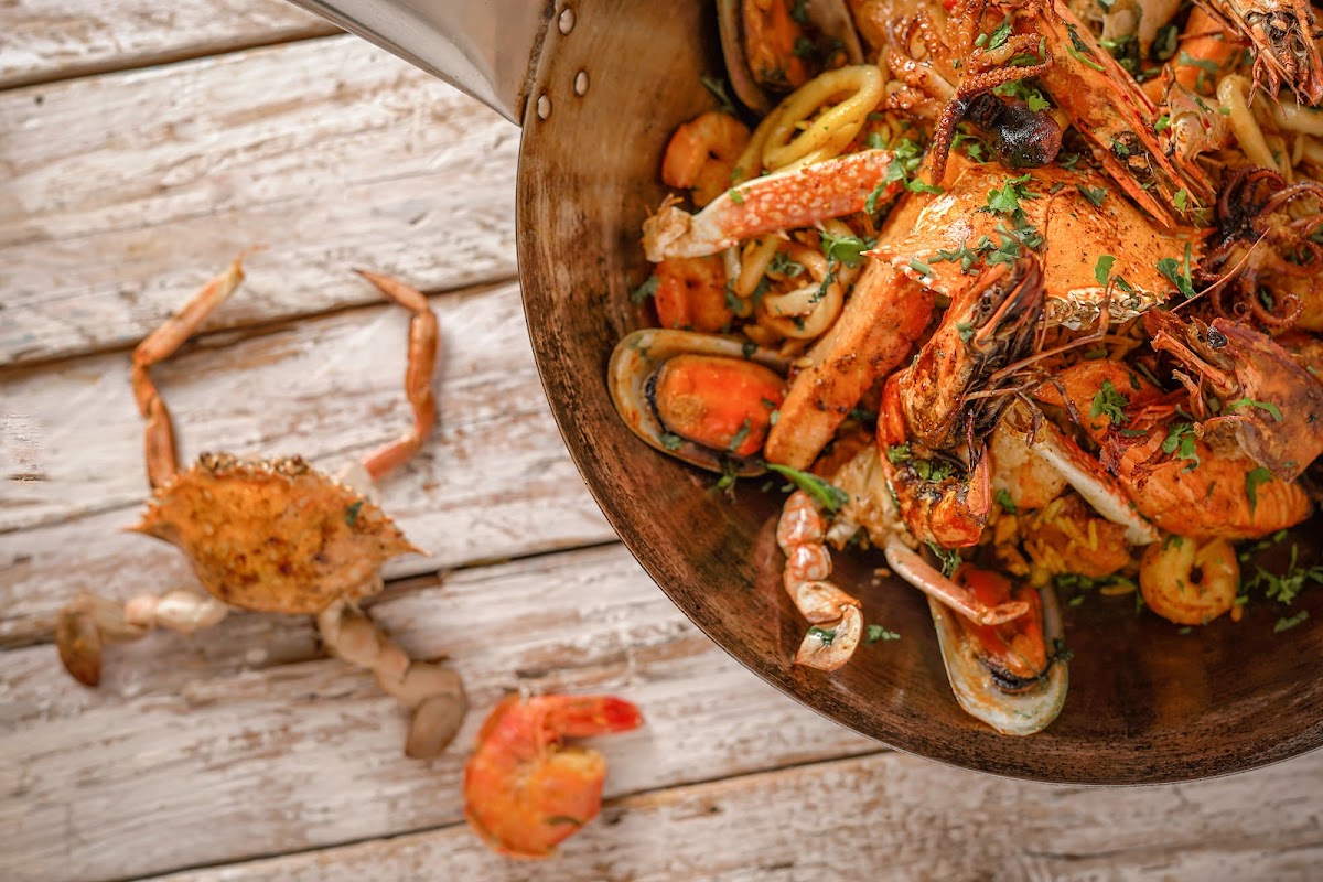 Aqaba Hook Seafood Restaurant - مطعم خطاف العقبة للمأكولات البحرية detail