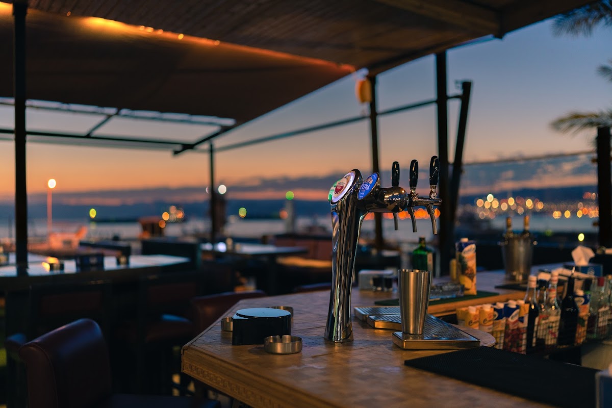 Neptune Grill & Beer detail