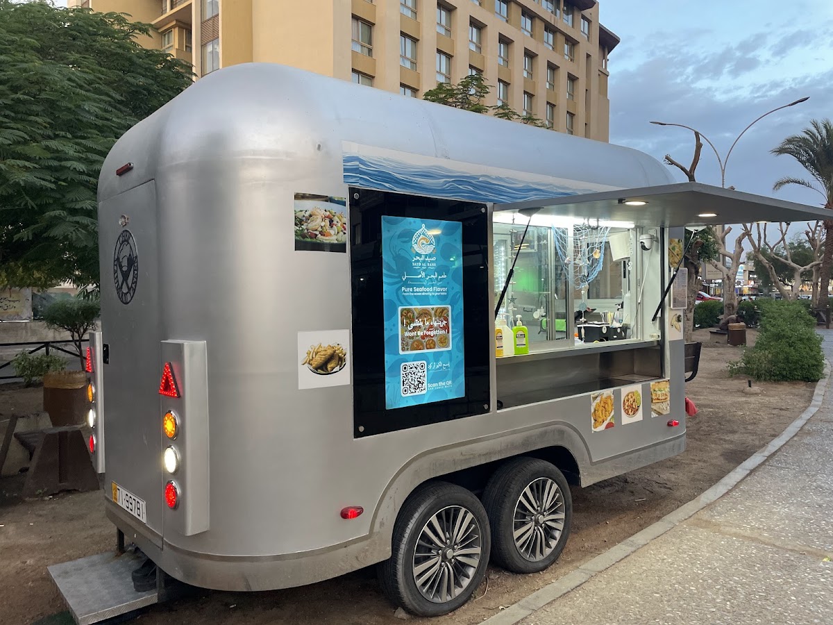 Sayd Al-Bahr – Seafood Food Truck detail