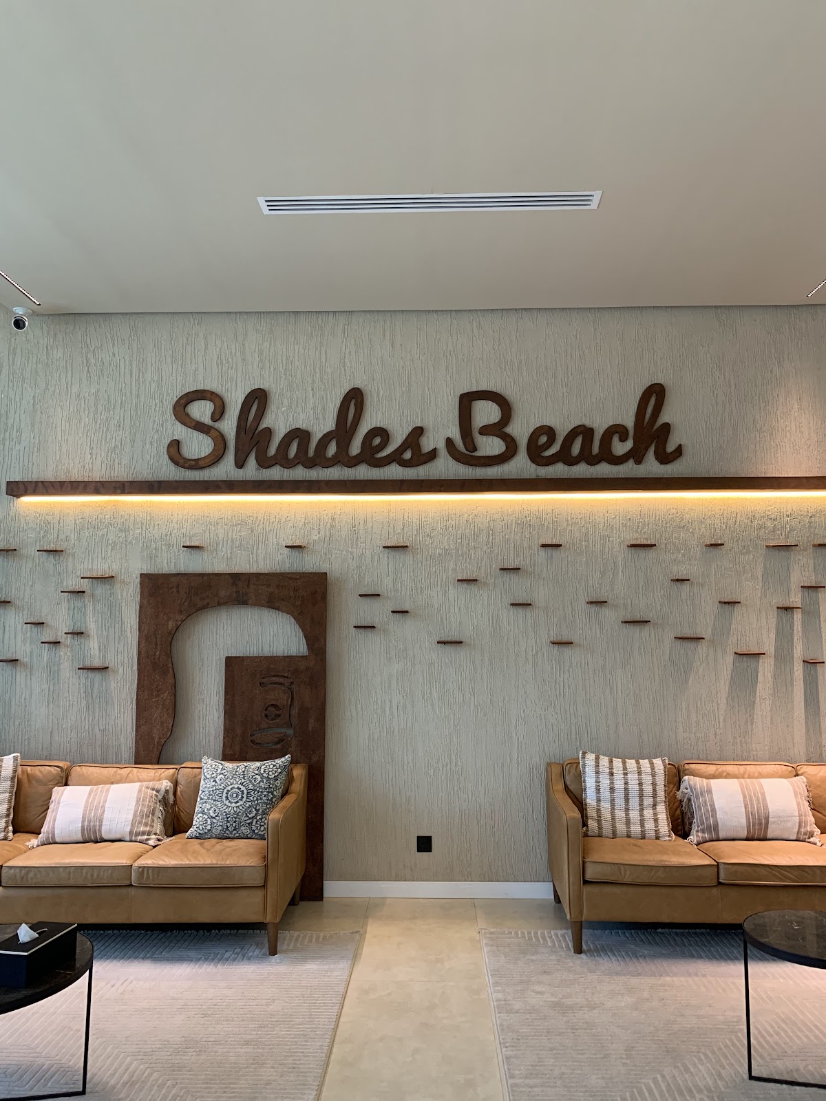Shades Beach Club detail