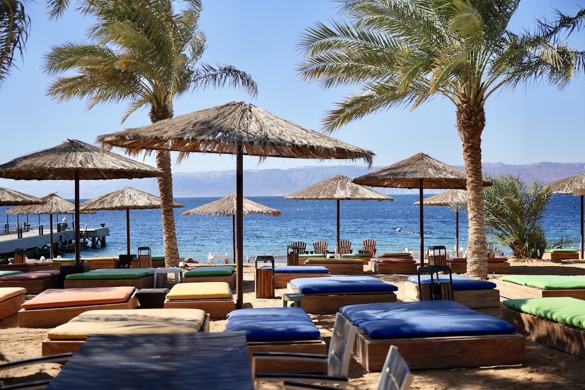 The Beach Club, Tala Bay detail
