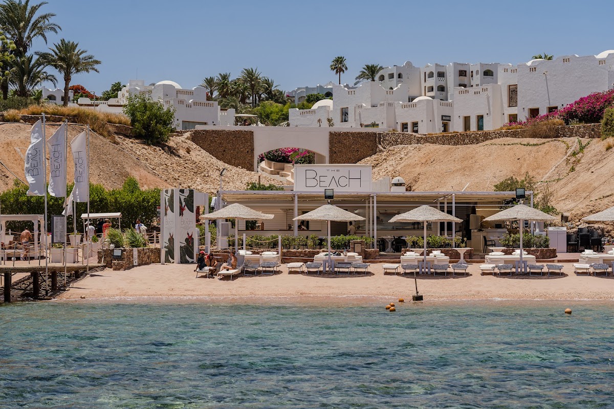 The Beach Luxury Club detail