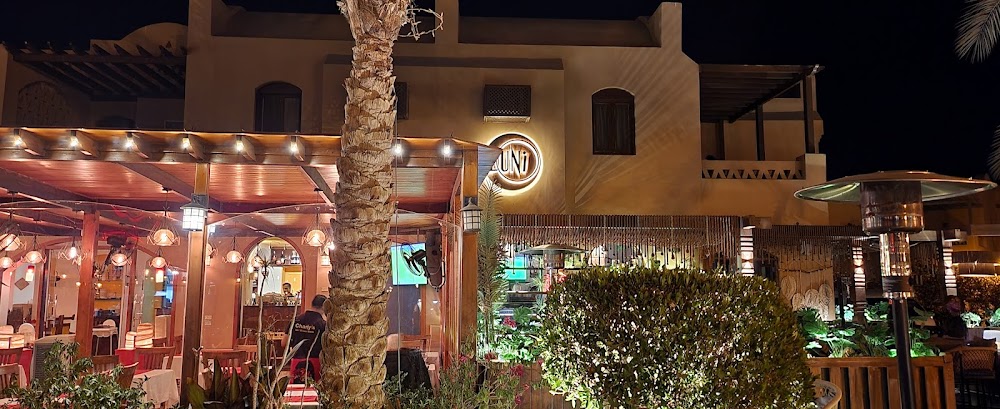 ZOUNI Lounge Bar